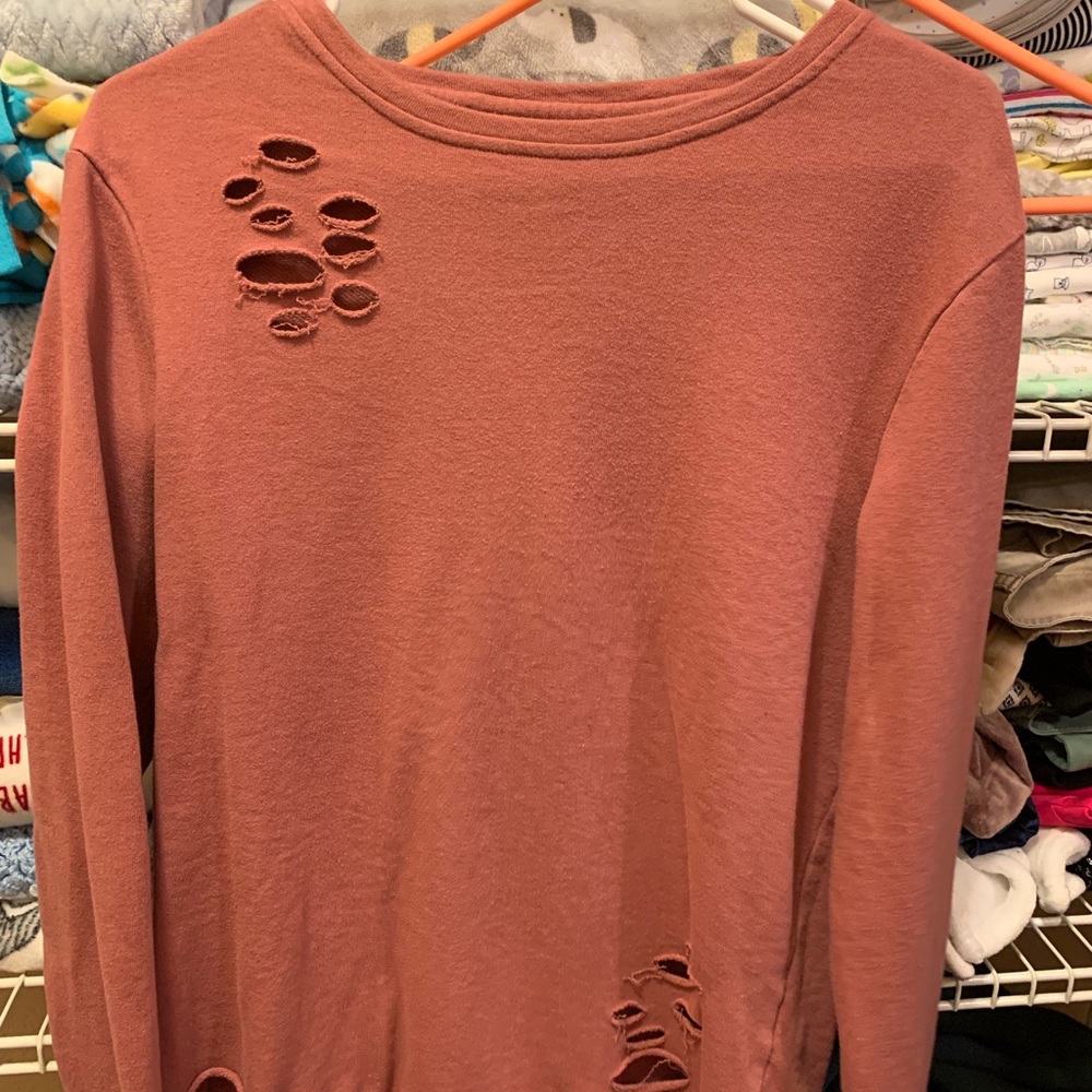 Alphalete long sleeve distressed